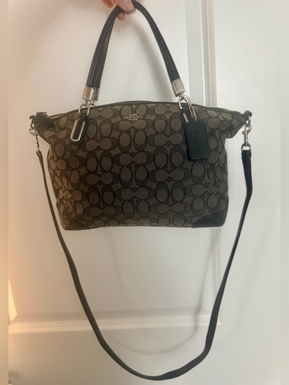🖤 Like New Coach Kelsey Satchel Black Smoke Signature Canvas Shoulder Crossbody✨